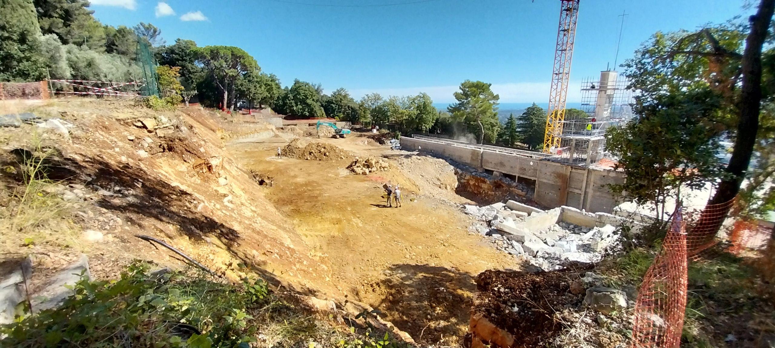 TERRASSEMENT (SEPTEMBRE)