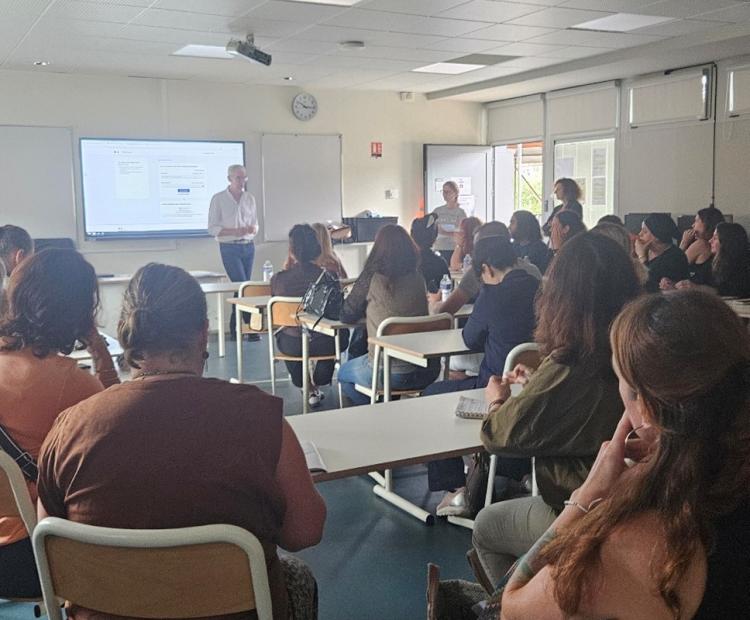 PRONOTE EXPLIQUE AUX PARENTS DE PEGOMAS